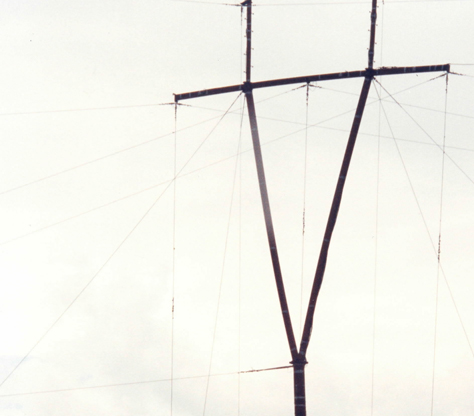 Fabricant de pylônes Y, Guyed-Y